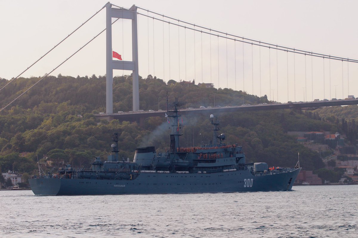 Russian Navy Project 887 Smolny class training ship Бф Baltic Fleet's Smolny 300 transited Bosphorus towards Mediterranean. In October, Smolny will visit Thessaloniki and then return to Sevastopol