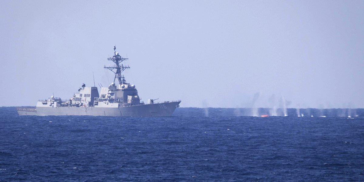 Greek frigate PSARA F494 conducting live-fire exercises with her five-inch gun along with US destroyers THOMAS HUDNER DDG116 and MITCHSER DDG57 in the Mediterranean on 12 March. The US ships are part of the EISENHOWER CVN69 Carrier Strike Group