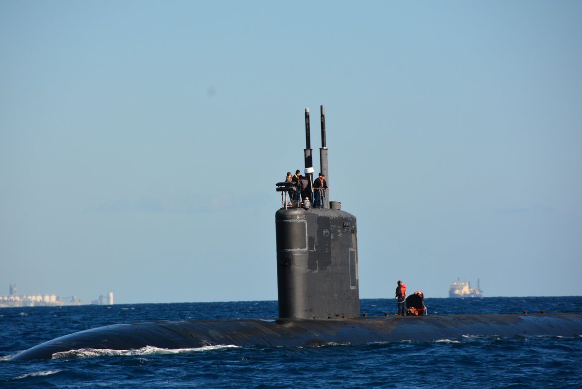 The Los Angeles-class Submarine USSAlbany, operating in the U.S. Sixth Fleet area of operations, conducts a brief stop for personnel near Limassol, Cyprus