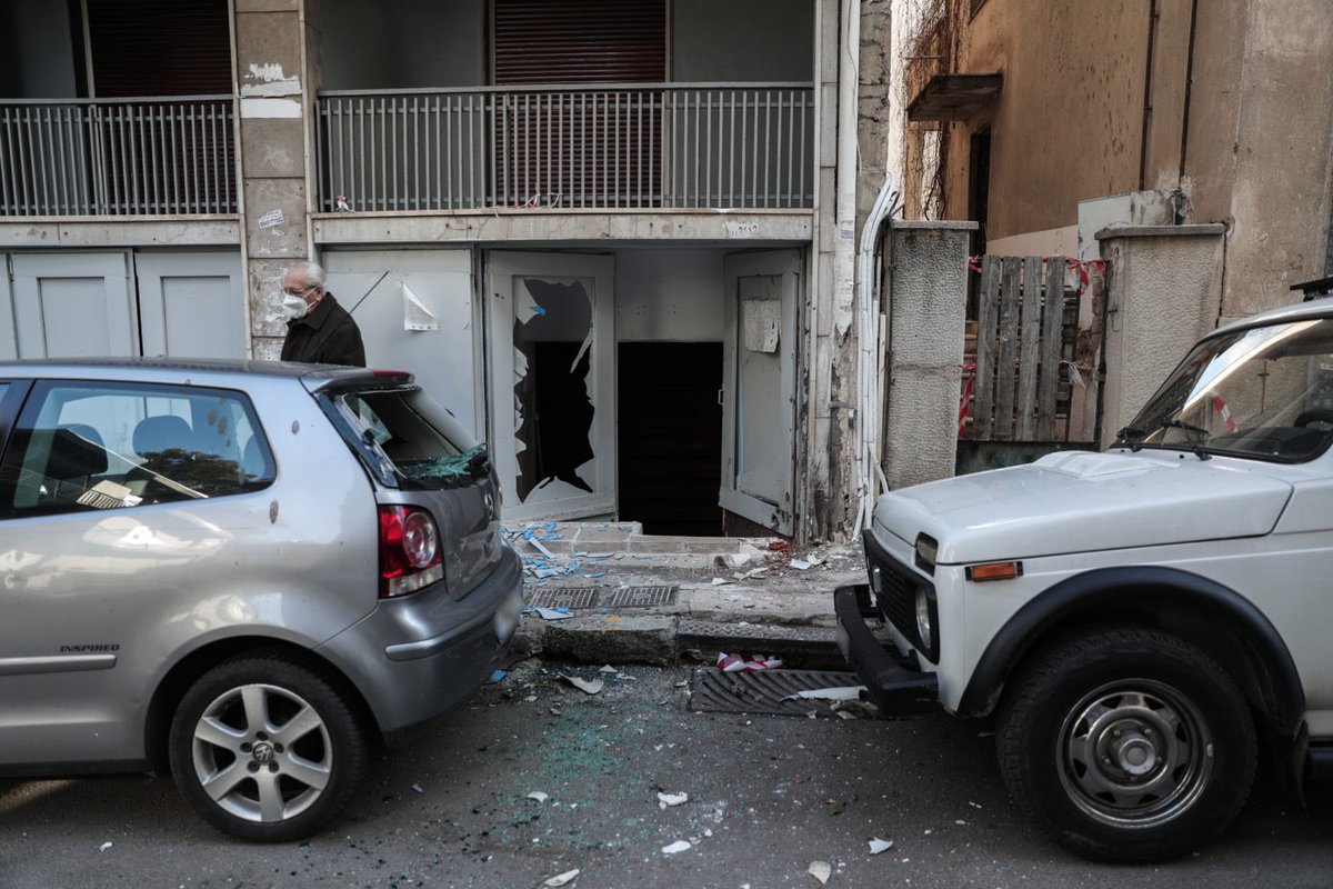 #Greece: Explosion rocks makeshift mosque in central #Athens. Police investigation ongoing 