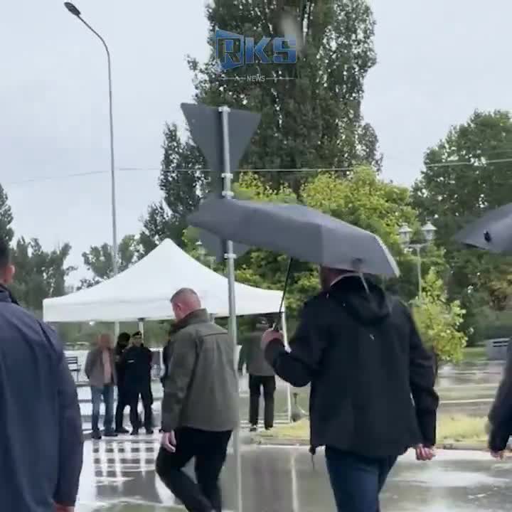 Kosovo PM Albin Kurti crossed the Ibër Bridge on foot and greeted with KFOR personnel.  The bridge will soon be opened for vehicle traffic