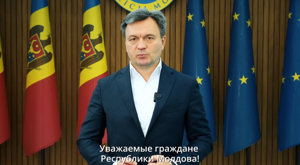 Премьер-министр Дорин Речан в своем обращении к народу Молдовы предупредил об участившихся попытках преступных группировок подкупить избирателей. По словам Речана, правоохранительные органы обнаружили 15 миллионов евро, предназначенных для подкупа избирателей за последний месяц