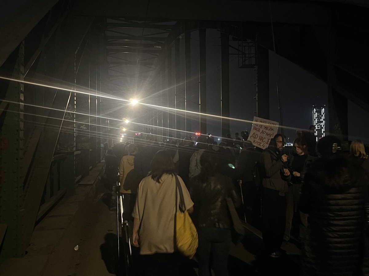 Les manifestants craignent que la démolition du pont emblématique ne conduise à un effondrement de la circulation dans la capitale serbe. Ils prévoient d'organiser un campement et des missions citoyennes pour défendre le pont. Photo : BIRN