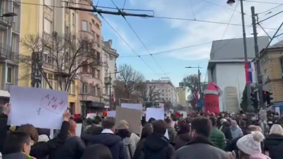 Students, farmers, citizens come to protest at Slivija in Belgrade