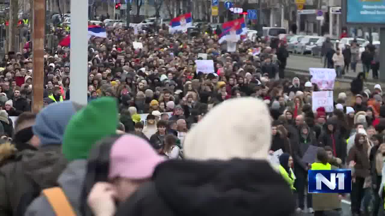 The students headed from the Palace of Justice to Gazela. In the second phase of the rally, it is planned to block the motorway in the direction of New Belgrade, and in the third, to block the direction of Autokomanda. Then comes the finalization of the blockade of the entire Mostar Interchange