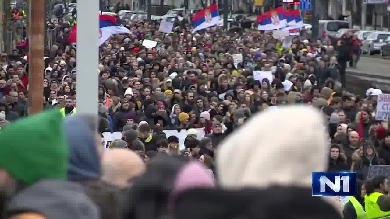 The students headed from the Palace of Justice to Gazela. In the second phase of the rally, it is planned to block the motorway in the direction of New Belgrade, and in the third, to block the direction of Autokomanda. Then comes the finalization of the blockade of the entire Mostar Interchange