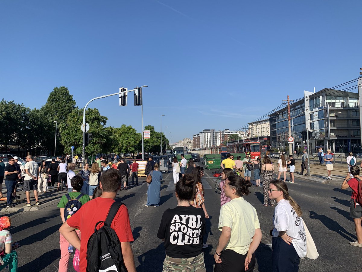 Yuri Gagarin blockade reinstated