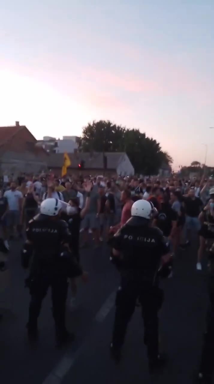 Pančevo is blocked by protesters