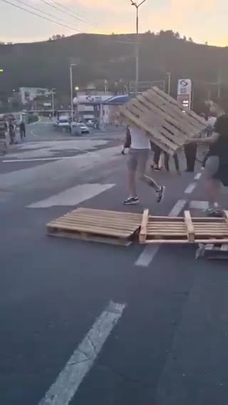 Raška: The blockade is still ongoing