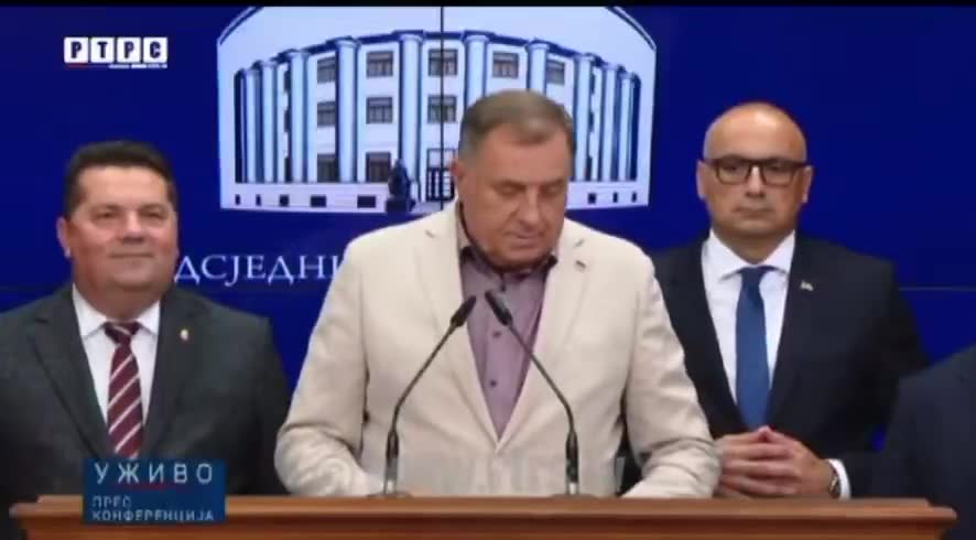 Milorad Dodik announced a referendum on the position of the President of Republika Srpska. The mandate was given to me by the people and we will listen to them in the referendum that will be held soon, said @MiloradDodik