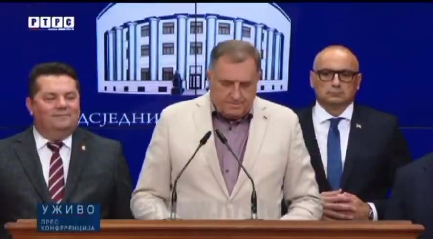 Milorad Dodik announced a referendum on the position of the President of Republika Srpska. The mandate was given to me by the people and we will listen to them in the referendum that will be held soon, said @MiloradDodik