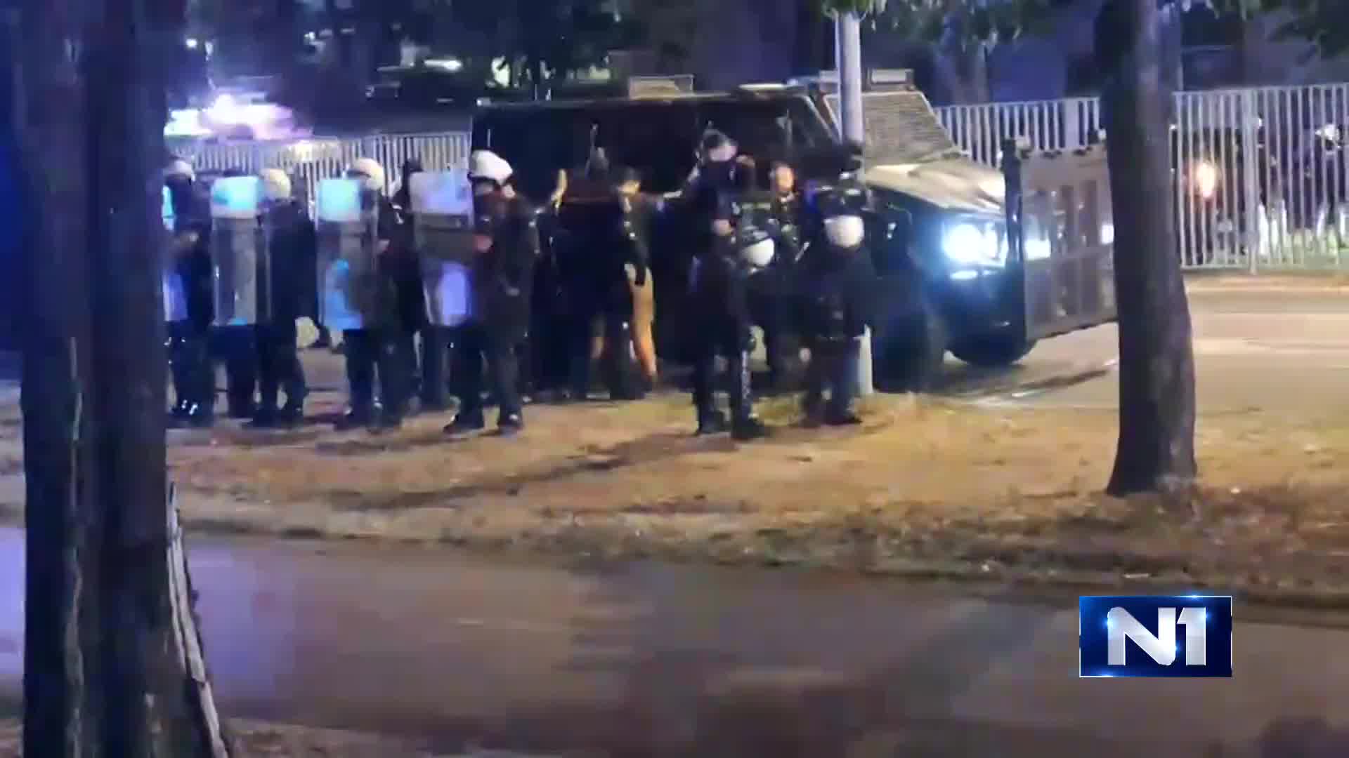 Arrests at Stari Merkator in New Belgrade