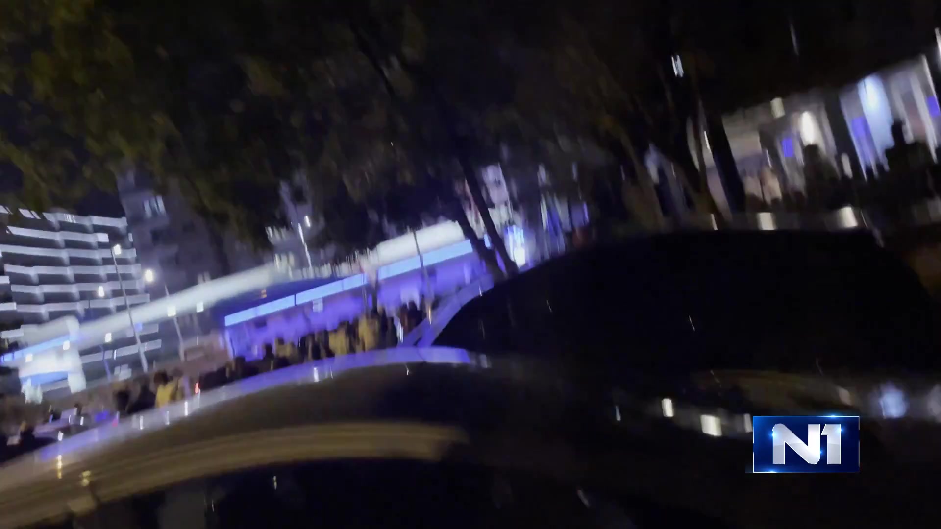 Police fired tear gas and stun grenades, then stormed and chased away citizens who had gathered in New Belgrade as they moved towards Zemun.