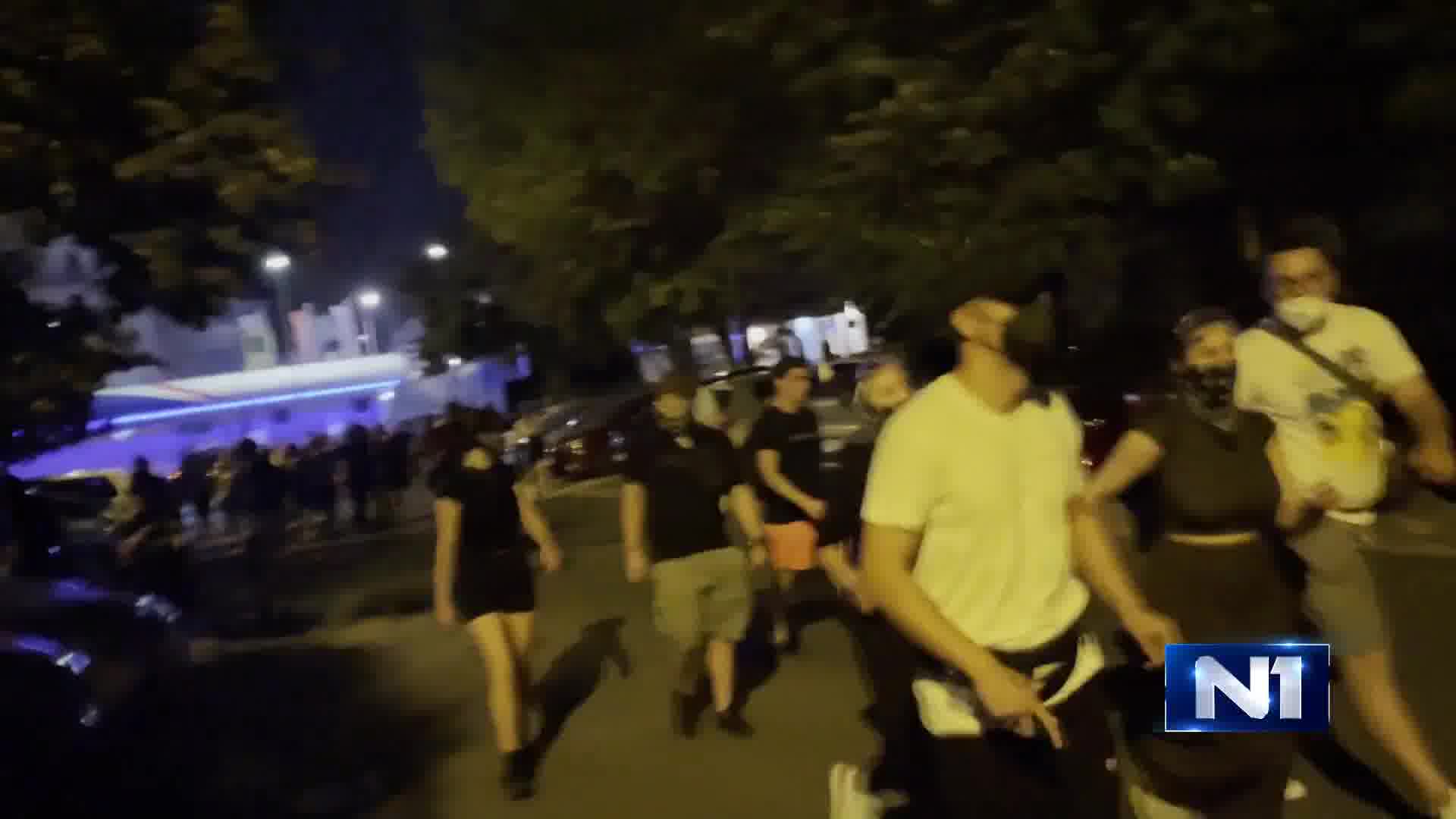 Police fired tear gas and stun grenades, then stormed and chased away citizens who had gathered in New Belgrade as they moved towards Zemun.