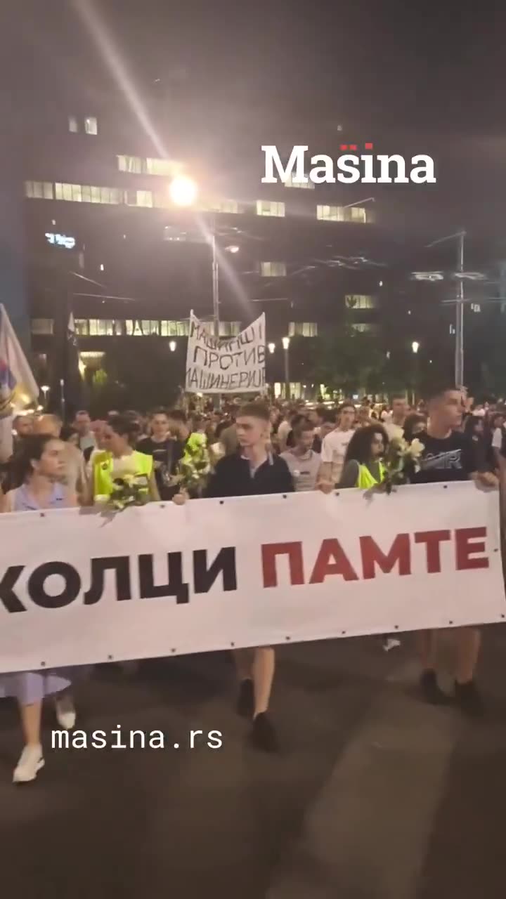 The column in Belgrade has reached Slavija