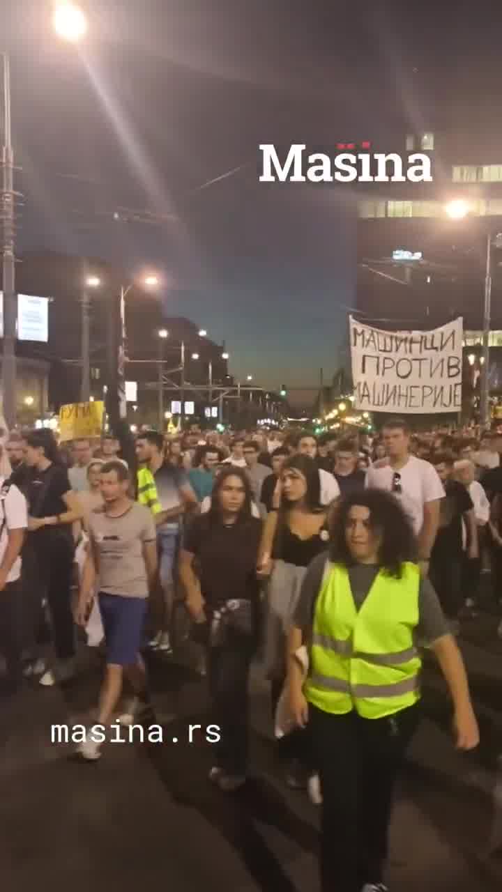 The column in Belgrade has reached Slavija