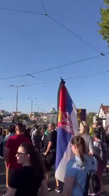 Protest begins in Belgrade