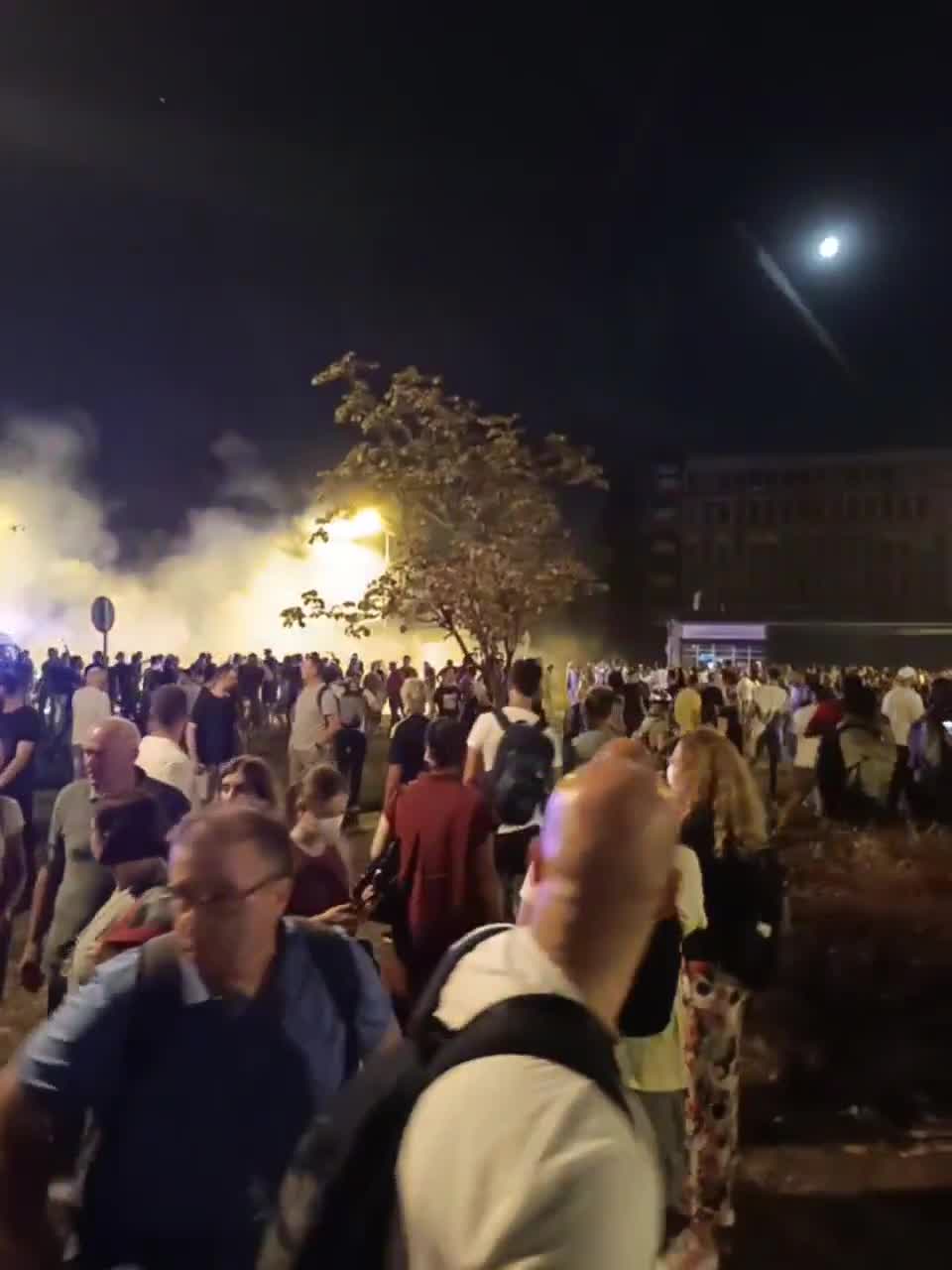 Shock bombs, cannon strikes, tear gas - police's arsenal against citizens in Novi Sad