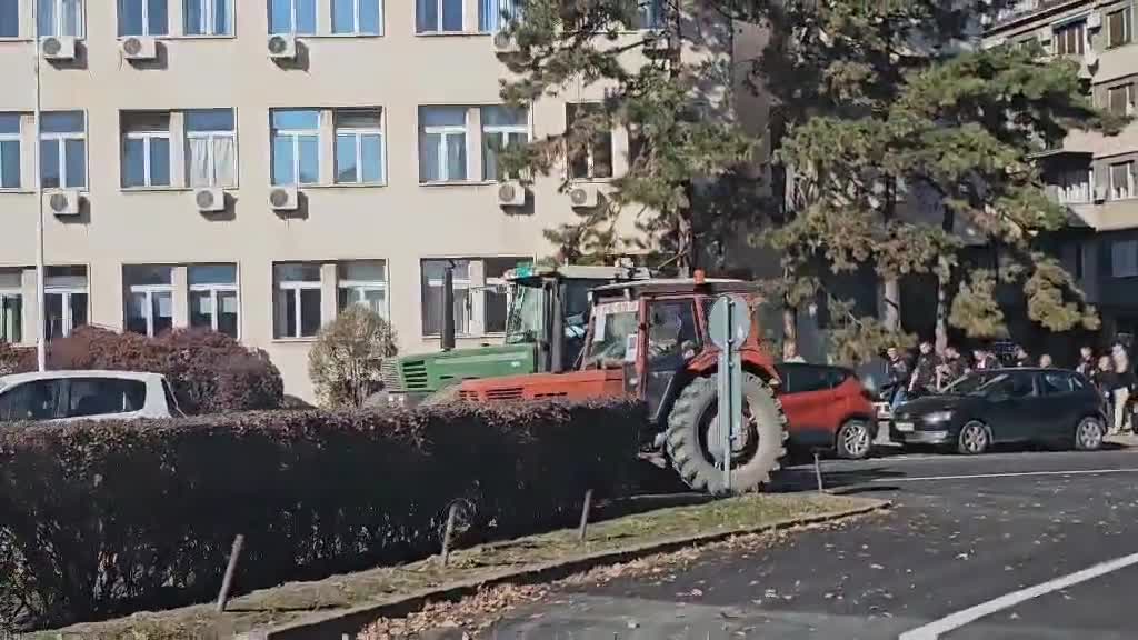 Huge number of people on the streets of Novi Sad