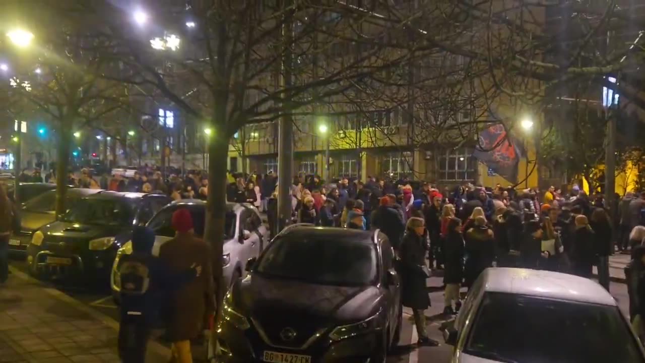 Law students gave full support to judges and prosecutors in front of the Supreme Judicial Council