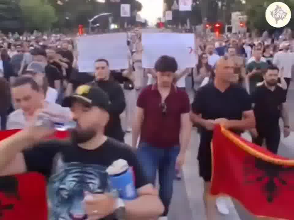 Thousands of people took part in the 2nd day of protests in Tirana against the Zvernec investment, linked to Jared Kushner and Qatari investors. Protesters chanted, Albania is only for Albanians and Death to the traitors. Conservative groups also joined the protest; They protested against the new protocol which allows free hormone therapy for transgender people