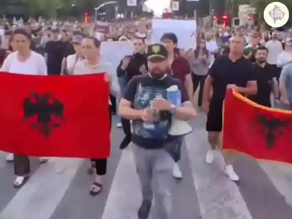 Thousands of people took part in the 2nd day of protests in Tirana against the Zvernec investment, linked to Jared Kushner and Qatari investors. Protesters chanted, Albania is only for Albanians and Death to the traitors. Conservative groups also joined the protest; They protested against the new protocol which allows free hormone therapy for transgender people