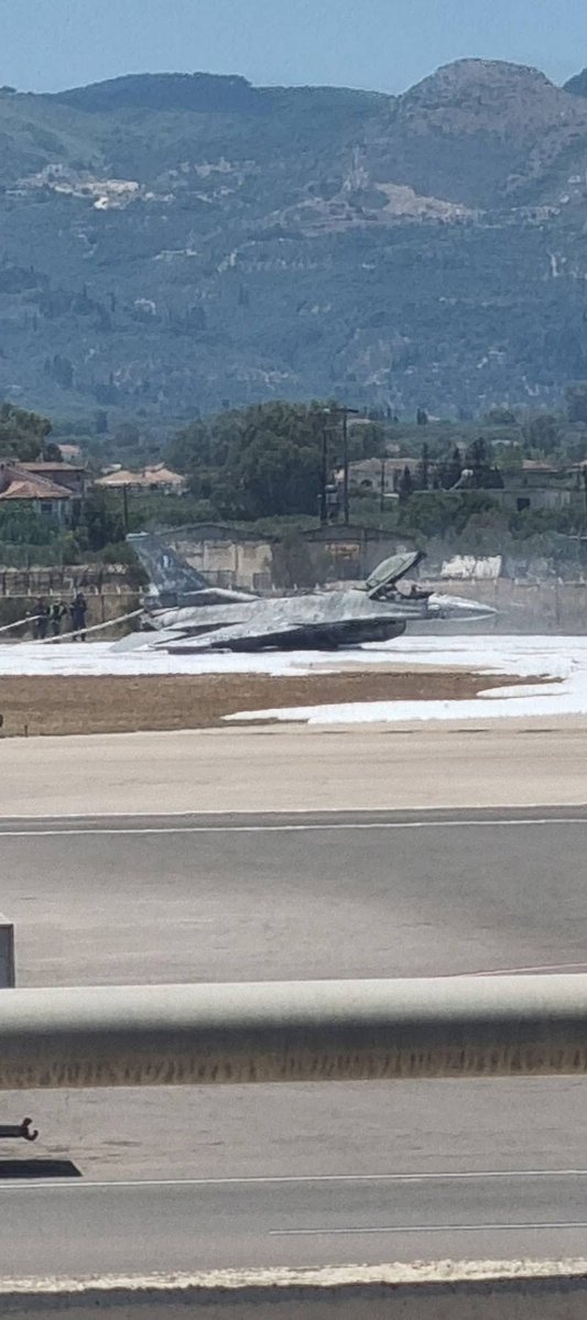 According to several eyewitness on Facebook, an F-16C Fighting Falcon with the Greek Hellenic Air Force has crash landed and burst into flames at Zakynthos International Airport in Southern Greece. The fire has since been extinguished, with the status of the pilot unknown